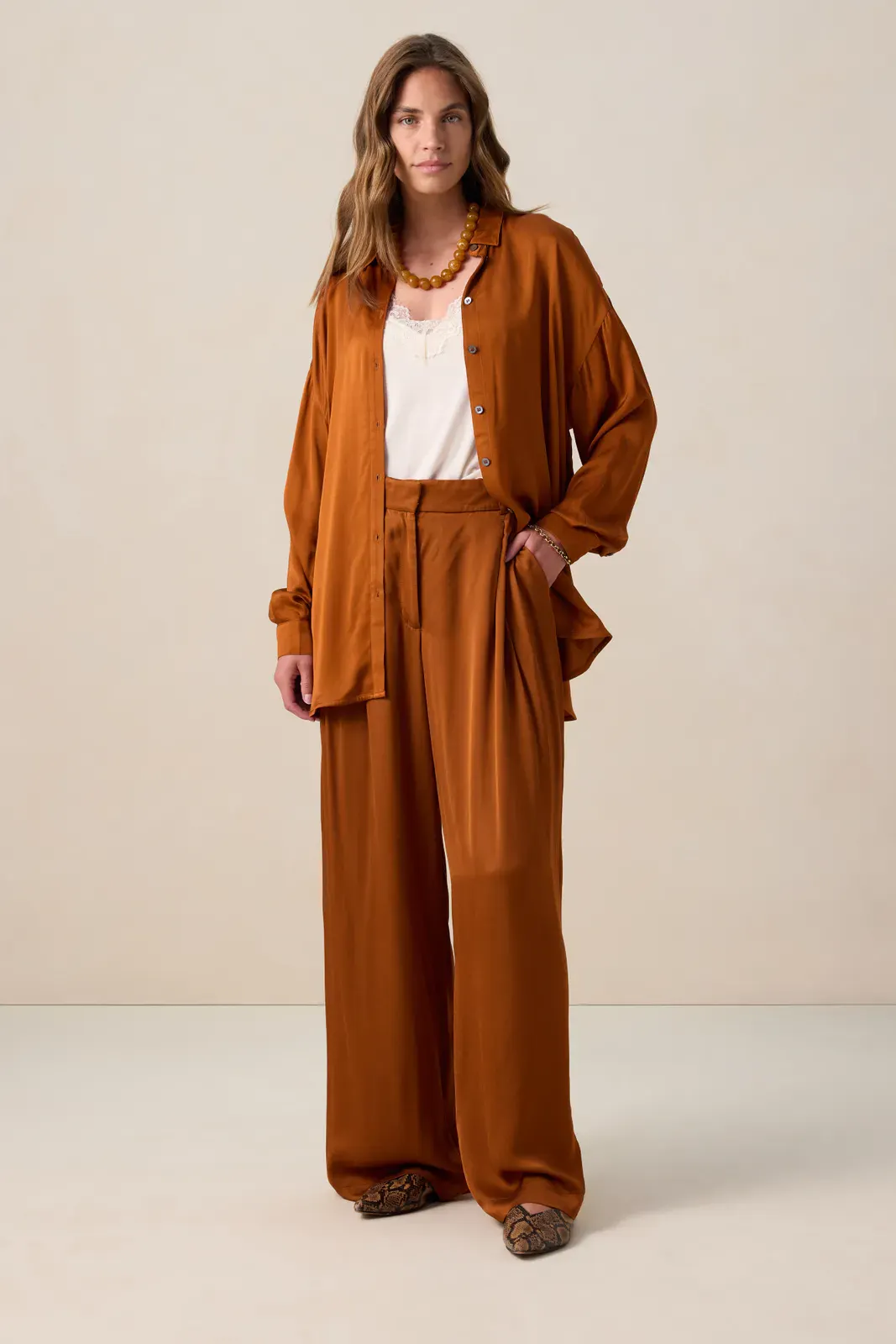 Wit singlet met kant